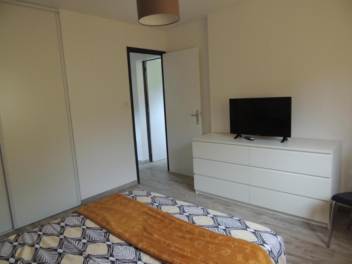 Les Châtaigniers Appartement Meuble Saint Sebastien d'Aigrefeuille Extérieur photo